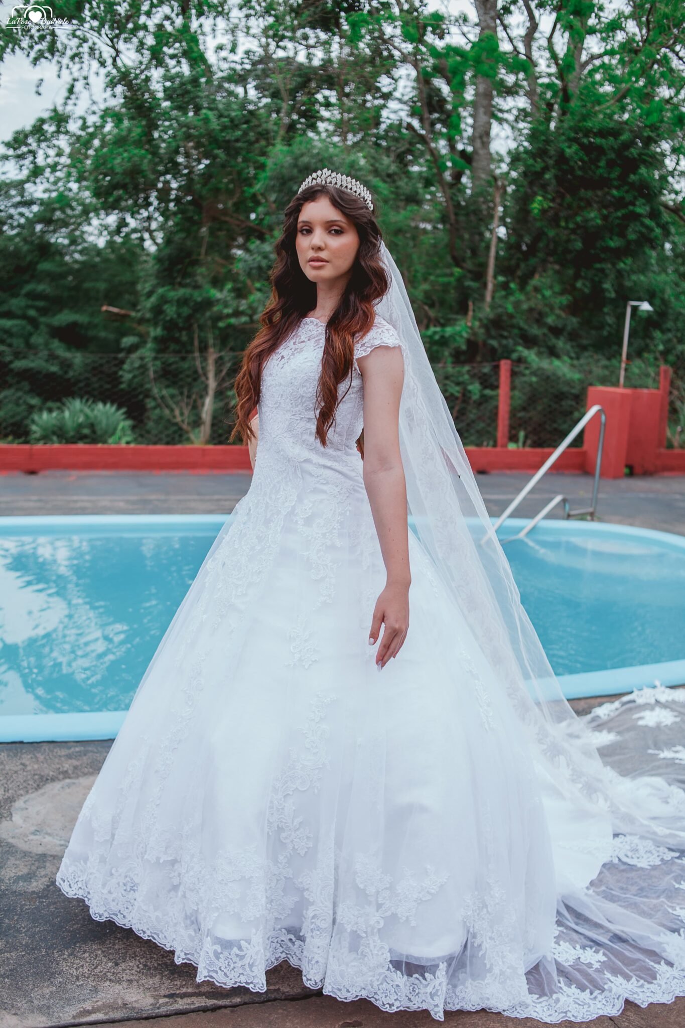 Vestido de Noiva Semi sereia  Com Tule bordado - Imagem 3