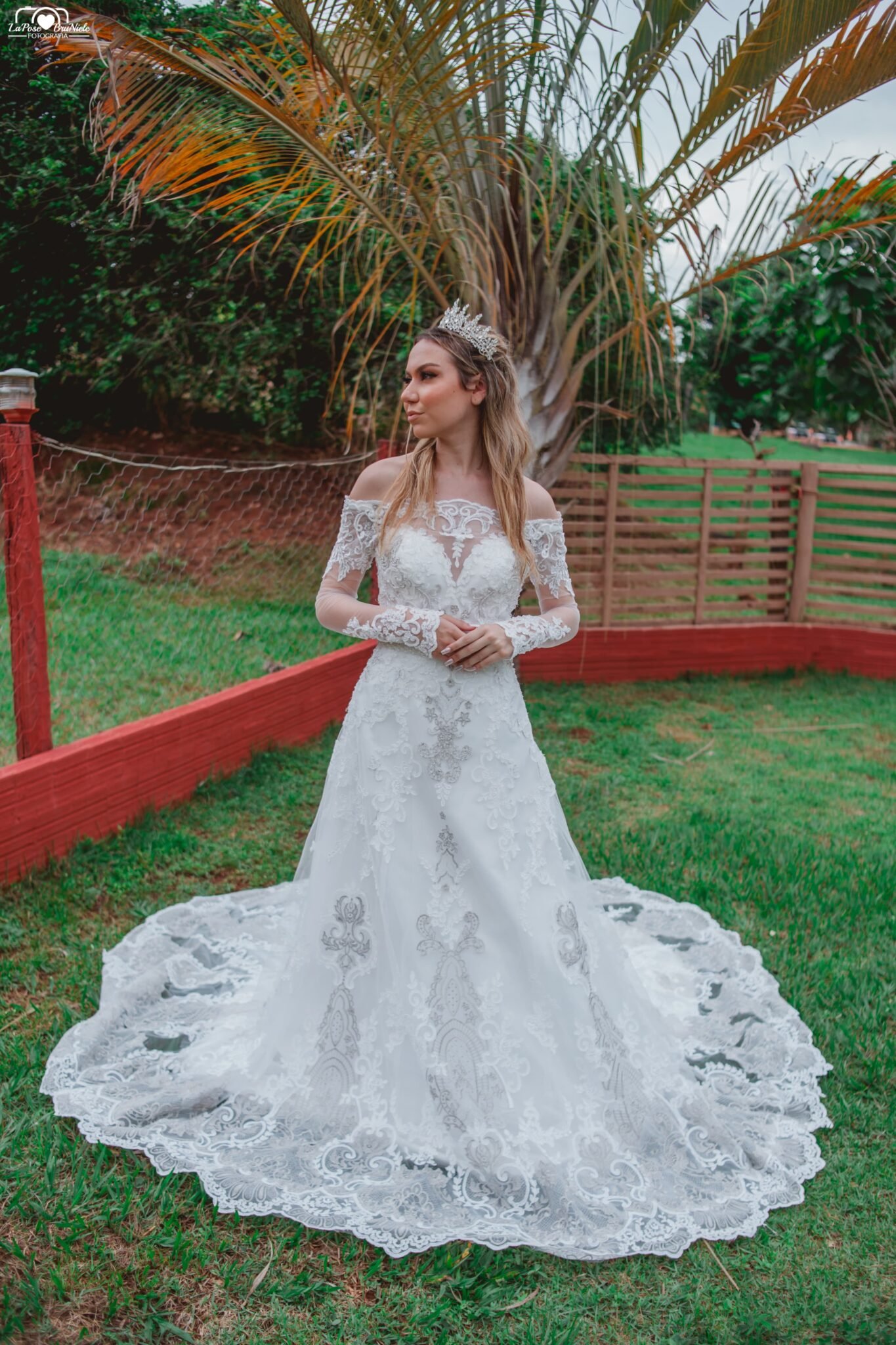 Vestiado Sereia Ombro a Ombro tule Branco com Prata - Imagem 2