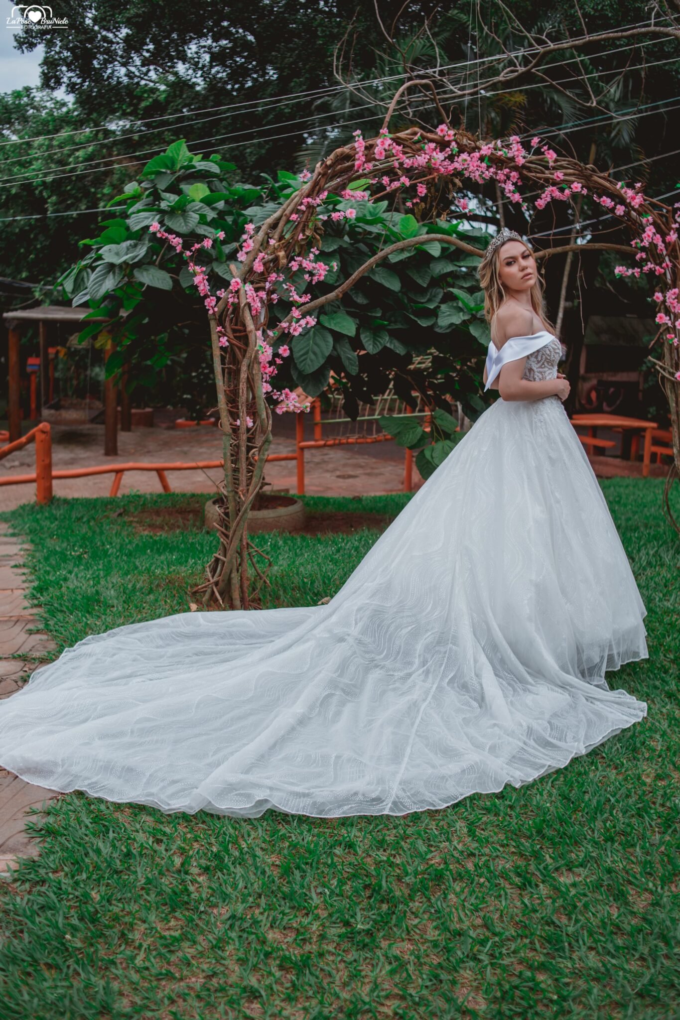 Vestido De Noiva (Coleçao Por do Sol) - Imagem 2