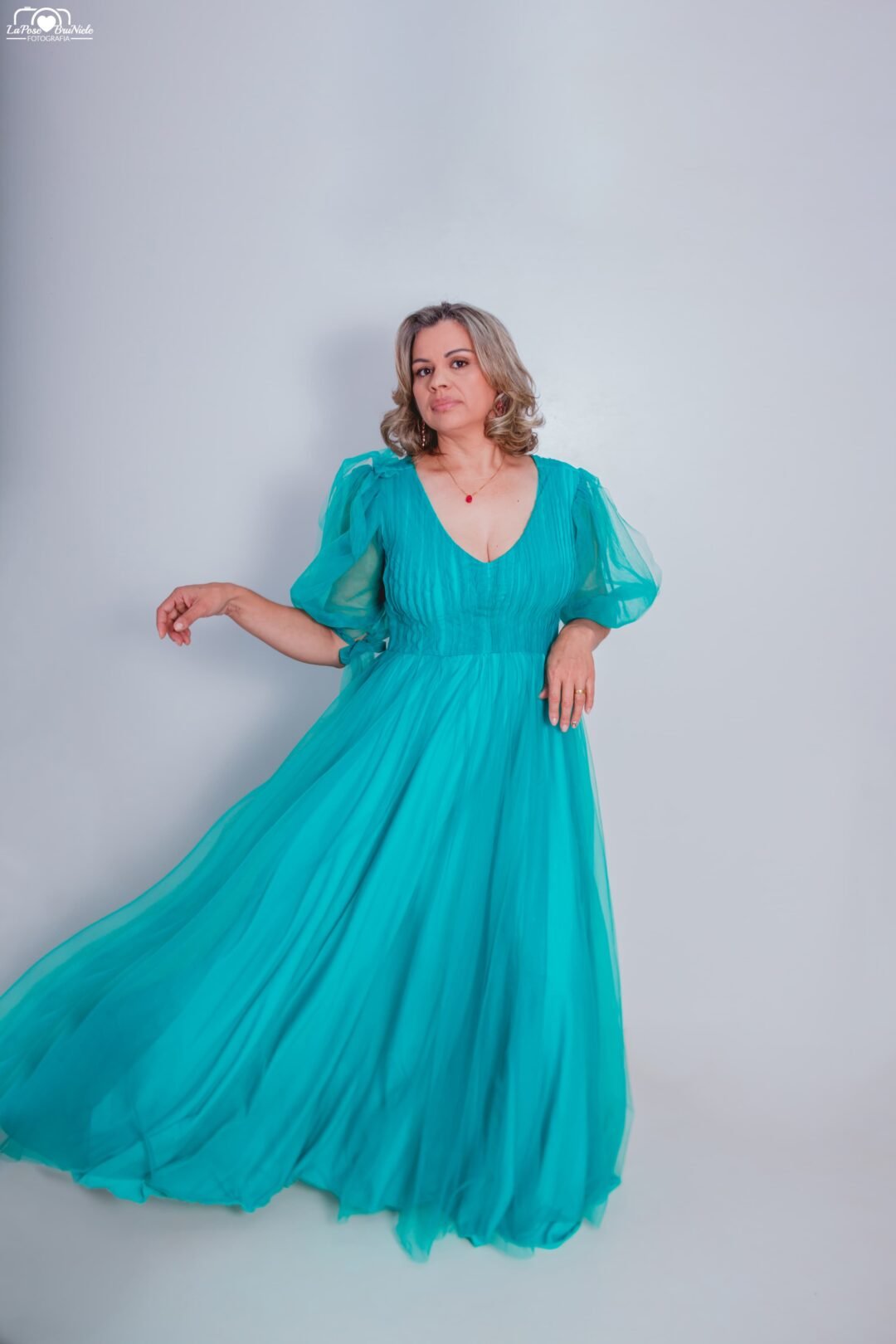 Vestido de Madrinha Azul Aquático - Imagem 2