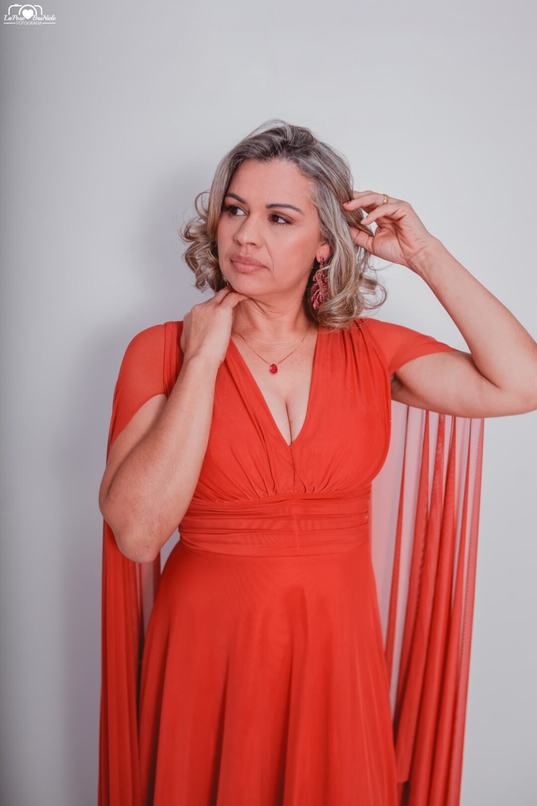 Vestido de Madrinha Laranja Elegância e Estilo Vibrante - Imagem 8