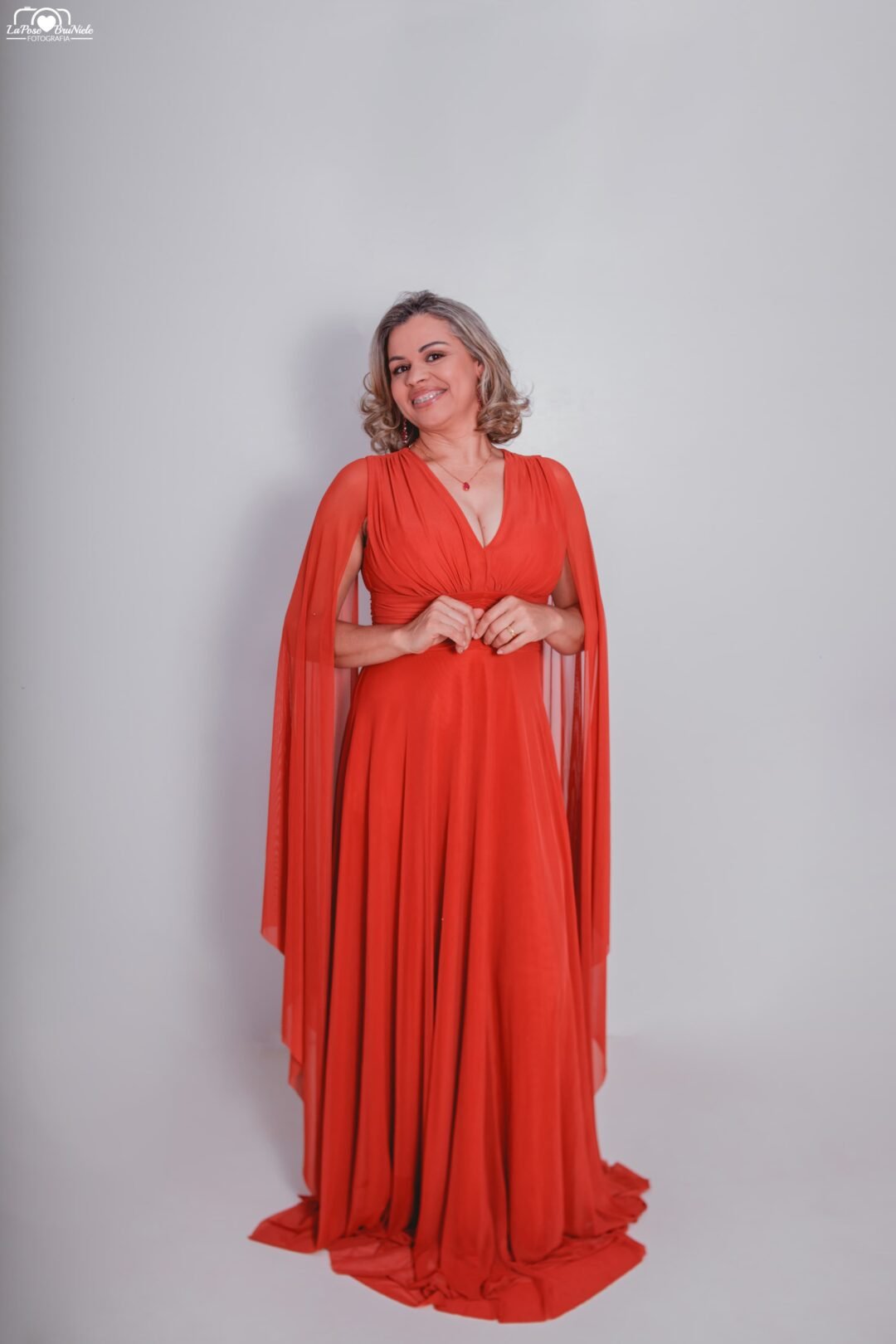 Vestido de Madrinha Laranja Elegância e Estilo Vibrante - Imagem 6
